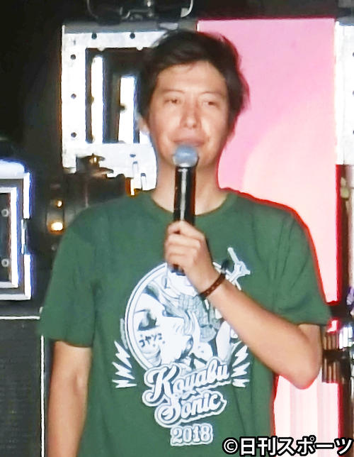 「KOYABU　SONIC　2018」の最終日で仮想通貨騒動の被害額を告白した「藤崎マーケット」のトキ（撮影・奥田隼人）