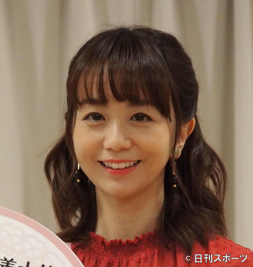 福田萌（17年10月16日撮影）