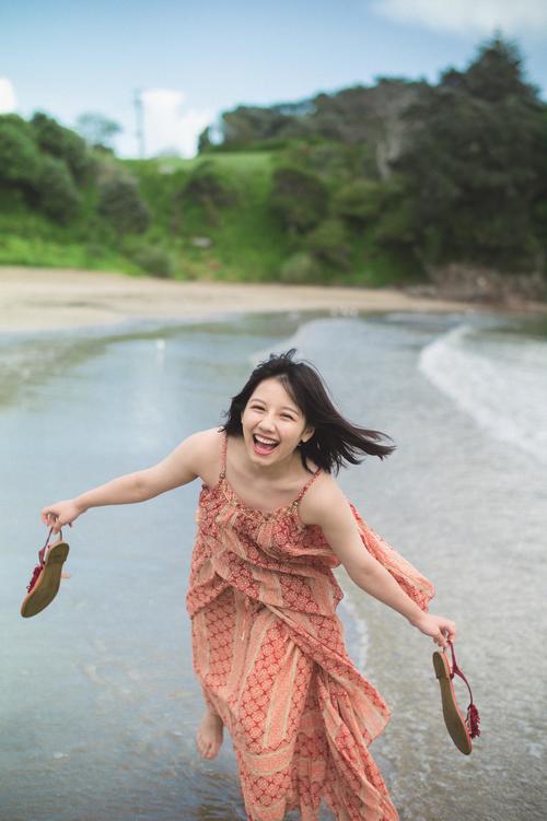 けやき坂・渡邉美穂が初写真集 グループ第1号 - 乃木坂46 : 日刊