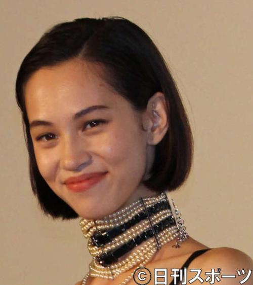 水原希子