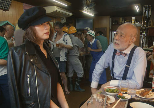 「松本清張ドラマスペシャル 疑惑」に主演する米倉涼子(左)と、同作が遺作となった共演の津川雅彦さん