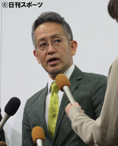 前立腺がんについて会見する宮本亜門氏
