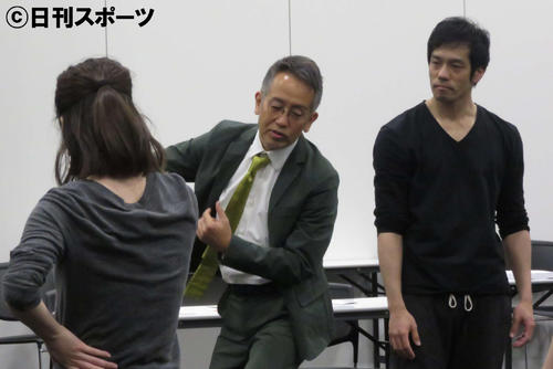 「Hibiya　Festival」オープニングショーの稽古を行う宮本亜門氏（中央）
