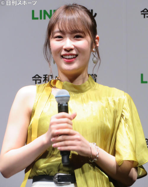 LINE新サービス「LINEノベル」発表会に出席した高山一実