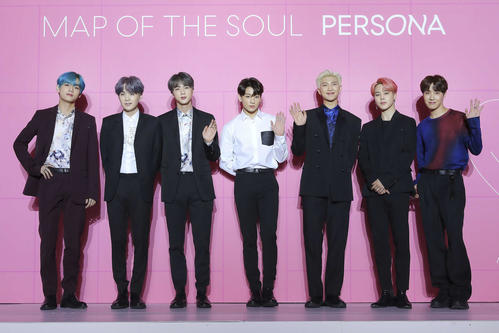 新アルバム「MAP　OF　THE　SOUL：PERSONA」の発売記者会見を行ったBTS