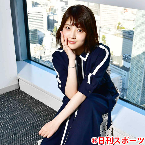  日本テレビ系連続ドラマ「頭に来てもアホとは戦うな！」で等身大の女の子を演じている元乃木坂46の若月佑美（撮影・小沢裕）