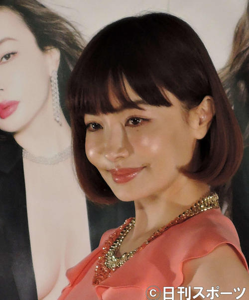 平子理沙がプラチナム移籍報告 菜々緒ら所属 芸能 日刊スポーツ