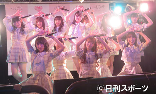 新曲発売記念イベントを行った「＝LOVE」