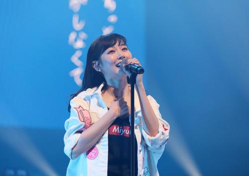 「MIYUKI　WATANABE　TOUR　2019　”17％”」のファイナルを迎えた渡辺美優紀（C）roundcell／AG＿Nagatomo