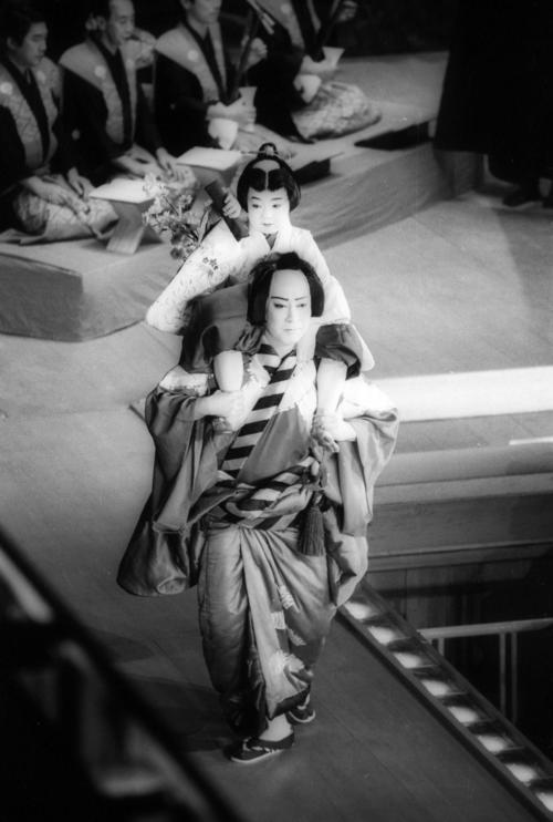 ７代目尾上丑之助初舞台で牛若丸 ちょこざいな 芸能 日刊スポーツ