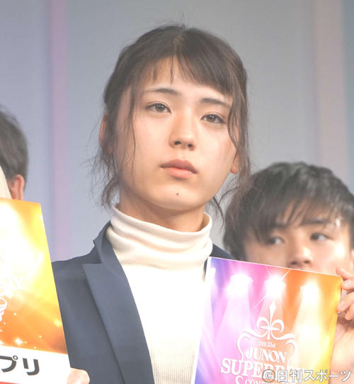 井出上漠