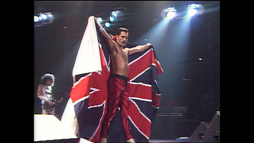 ライブDVD「QUEEN／WE　ARE　THE　CHAMPIONS　FINAL　LIVE　IN　JAPAN」のワンシーン