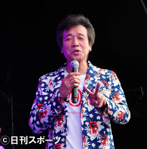 デビュー51年で初の野外フェスに出演した前川清（撮影・松本久）