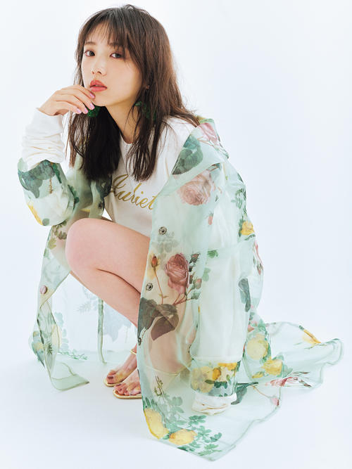 「bis」のレギュラーモデルに就任した与田祐希
