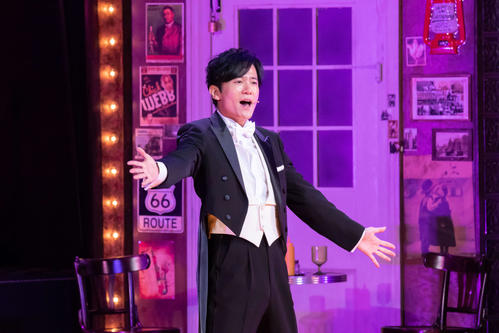 昨年夏に上演されたミュージカル「君の輝く夜に～FREE　TIME，SHOW　TIME～」で熱演する稲垣吾郎