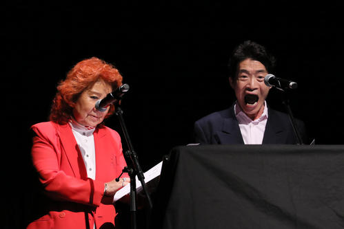 バトルシーンのアフレコを披露した野沢雅子（左）と島田敏