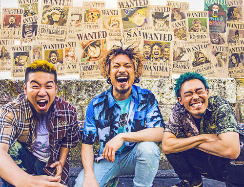 「ONE　PIECE　STAMPEDE」の主題歌「GONG」を書き下ろしたWANIMA。左からFUJI、KENTA、KO－SHIN