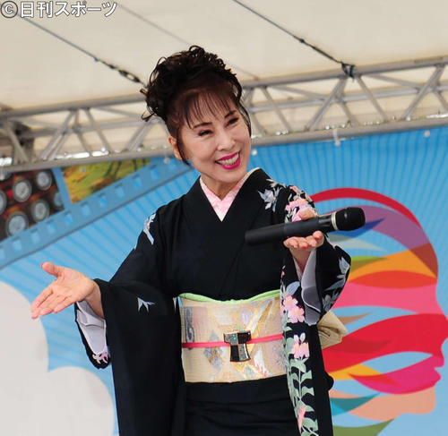 台湾フェスティバルに参加した原田悠里（撮影・松本久）