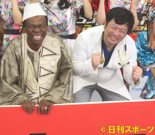 「キングオブコント2019」への挑戦を表明したオスマン・サンコン（左）と大竹真一郎氏