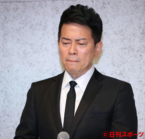 謝罪会見に臨む宮迫博之（撮影・河田真司）