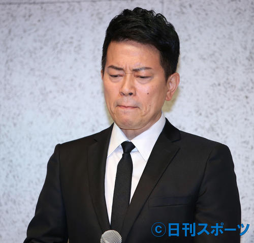 謝罪会見に臨む宮迫博之（撮影・河田真司）