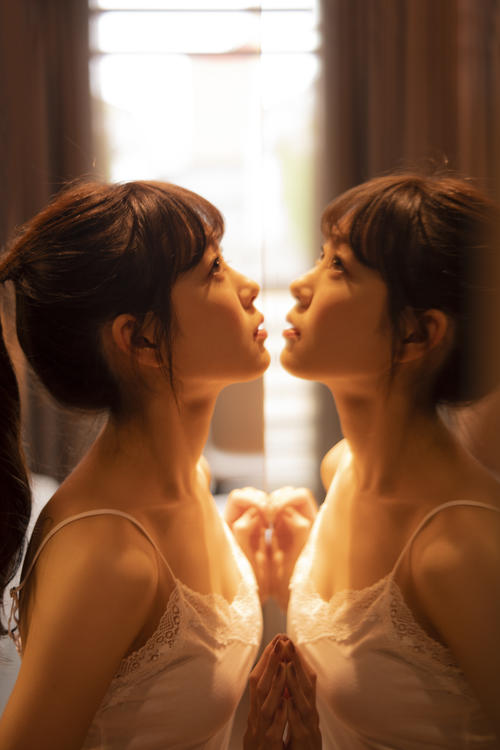 フォトスタイルブック「美優紀です。」で大胆ショットにも挑戦した渡辺美優紀