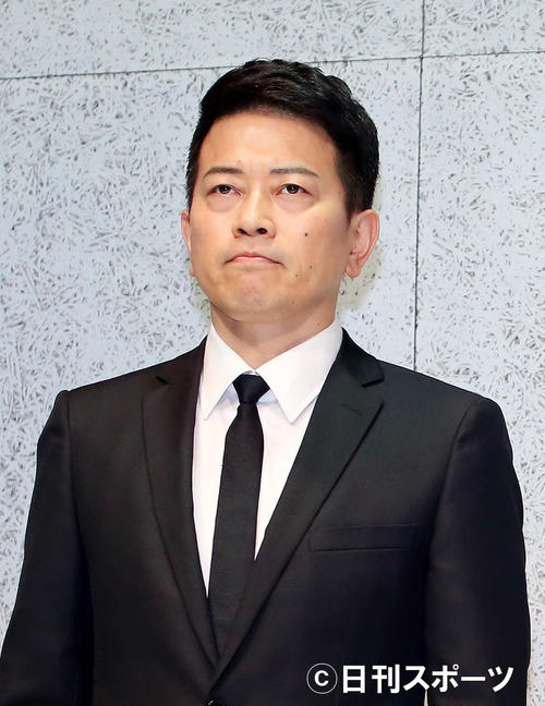 謝罪会見に臨む宮迫博之（19年7月20日撮影）