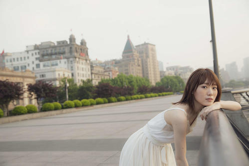 小池美波初のソロ写真集収録カット 撮影/阿部ちづる