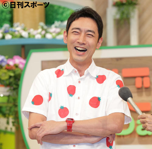弟進次郎議員の結婚について語る小泉孝太郎（撮影・中島郁夫）