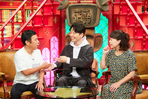 左から岡村隆史、星野源、なるみ（ABCテレビ提供）