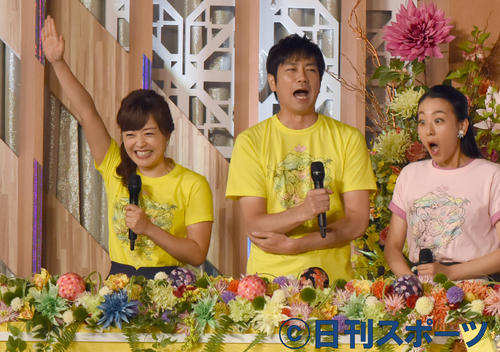 総合司会の水ト麻美アナ。中央は羽鳥慎一アナ、右はビックリの浅田真央さん（2019年8月24日撮影）