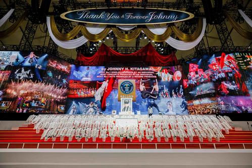 ジャニー喜多川さんのお別れの会の祭壇