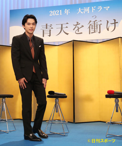 第60作NHK大河ドラマ「青天を衝け」制作・主演発表会見に登壇した主演の吉沢亮（撮影・垰建太）