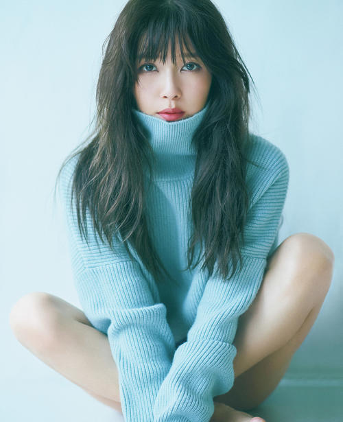「CanCam」11月号で初めて表紙を飾り特集されるAAA宇野実彩子