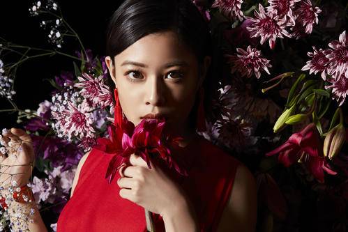 結婚と妊娠を発表したFlower中島美央