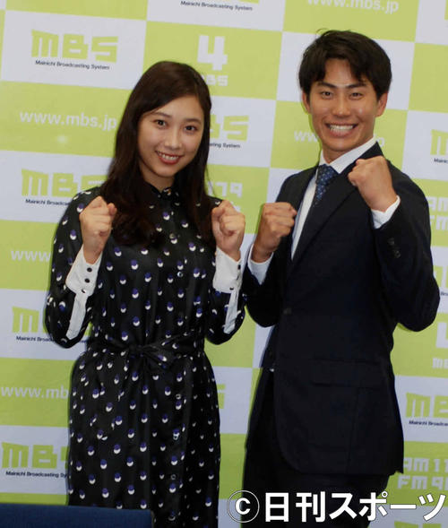 左から辻沙穂里アナ、三ツ広政輝アナ（撮影・松浦隆司）