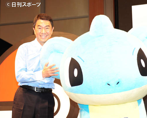 宮城県とポケモンの共同観光キャンペーンを発表した宮城県の村井嘉浩知事（撮影・松本久）