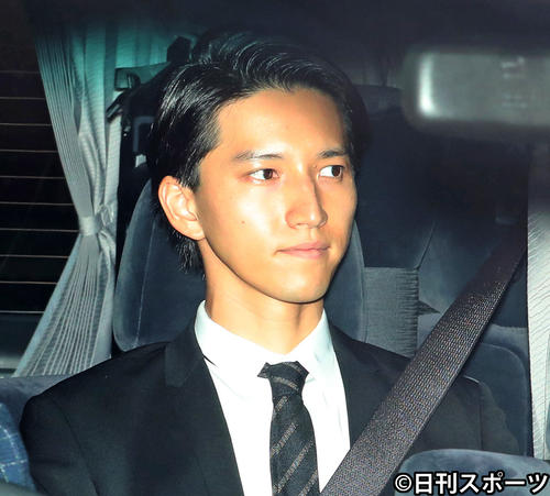 判決公判のため東京地裁に入る田口淳之介被告（撮影・大野祥一）