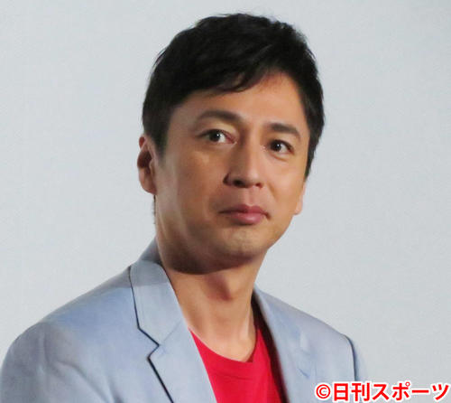 徳井義実