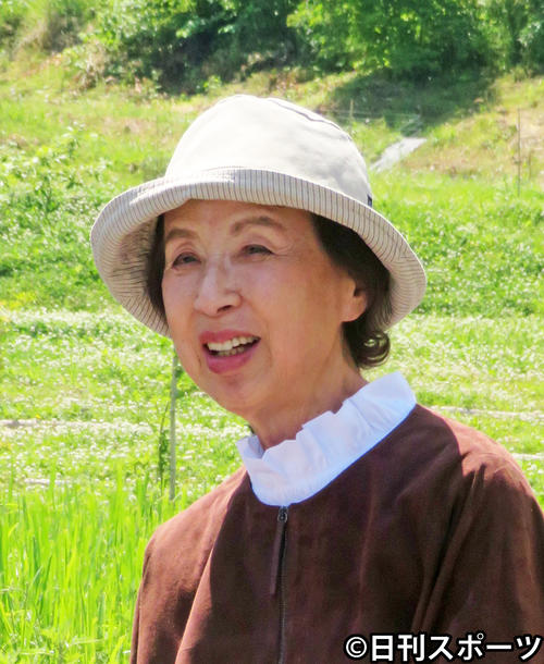 「昆虫の家」除幕式に出席した八千草薫さん（2019年5月26日撮影）