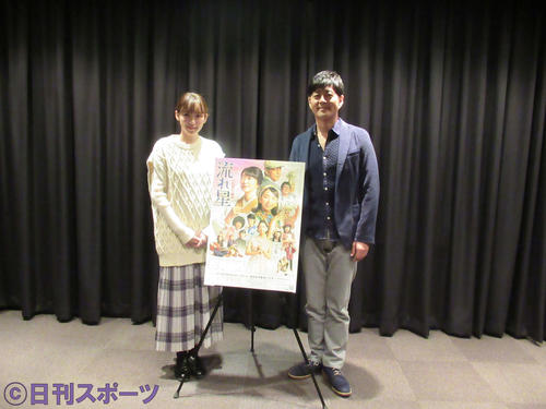 タクフェス第7弾「流れ星」の取材会に出席した宅間孝行（右）と飯豊まりえ（撮影・星名希実）