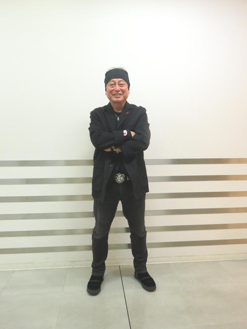 舞台「『誓い』奇跡のシンガー2109」に出演する鈴木寿永吉