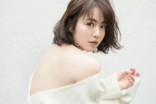 磯山さやか２年ぶり完熟グラビア 記念すべき年 芸能写真ニュース 日刊スポーツ