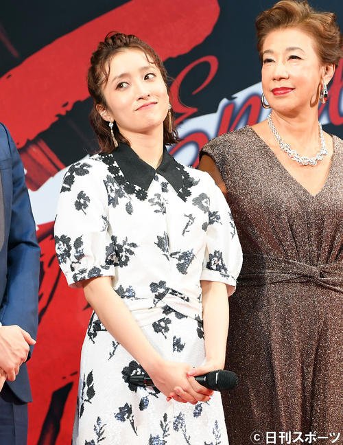 舞台「Endless　SHOCK」の制作発表会見に出席した梅田彩佳（撮影・たえ見朱実）