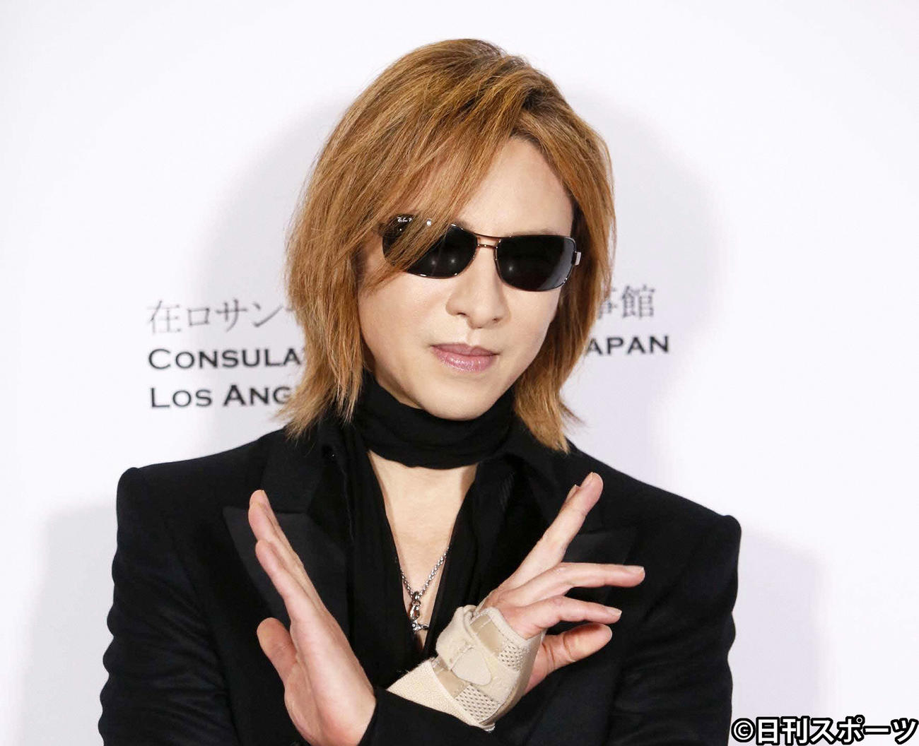 ｙｏｓｈｉｋｉ感謝 ｕ２の 恩人 ドラマーと再会 音楽 日刊スポーツ