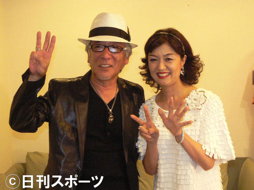 チェリッシュの松崎好孝（左）と松崎悦子（2008年5月23日撮影）