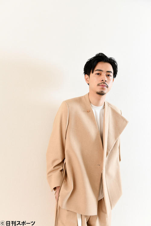 第32回日刊スポーツ映画大賞・石原裕次郎賞　石原裕次郎賞新人賞を受賞した成田凌（撮影・横山健太）