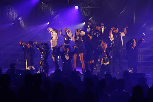 2周年記念ワンマンライブを行ったRe：Complex（外部提供）