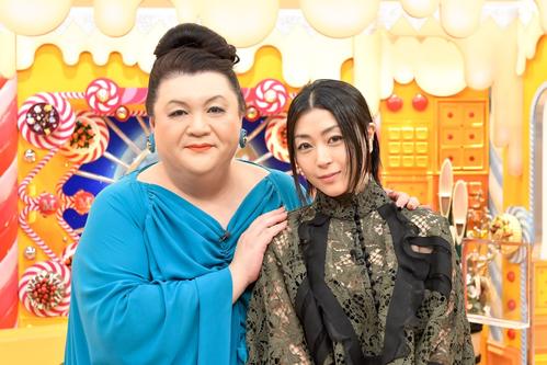 TBS系「マツコの知らない世界SP」に出演する宇多田ヒカル（右）とマツコ・デラックス