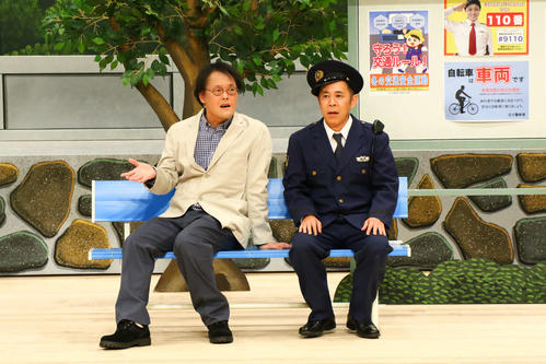 「岡村隆史の花の駐在さん」に出演する岡村隆史（右）とアインシュタイン稲田直樹（ABCテレビ提供）